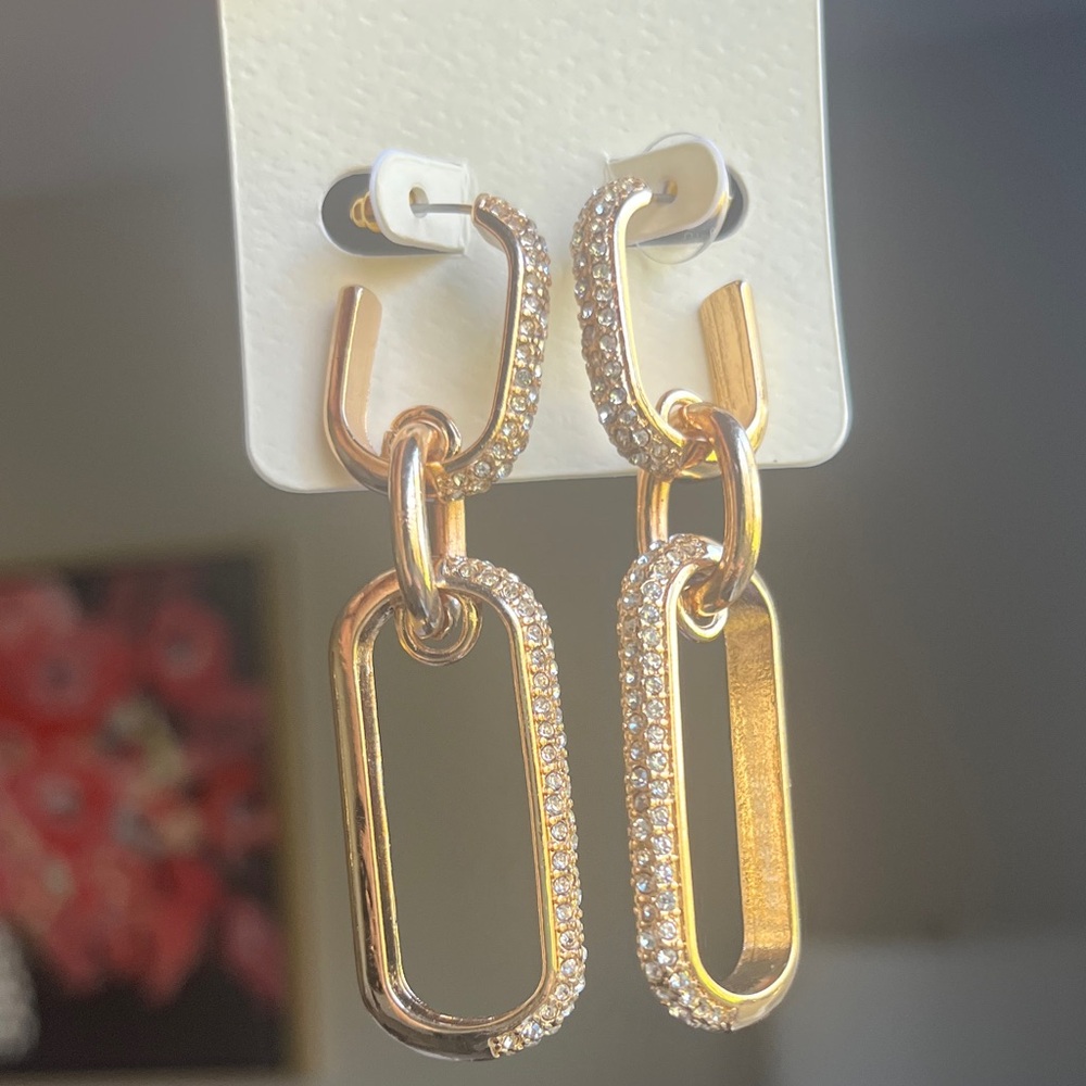 Elegant Gold Rhinestone Link Earrings